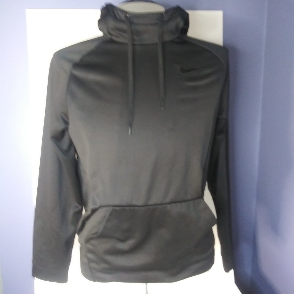 Nike Dri Fit Hoodie Black Therma fit Funnel Neck Kangaroo Pocket EUC Size M